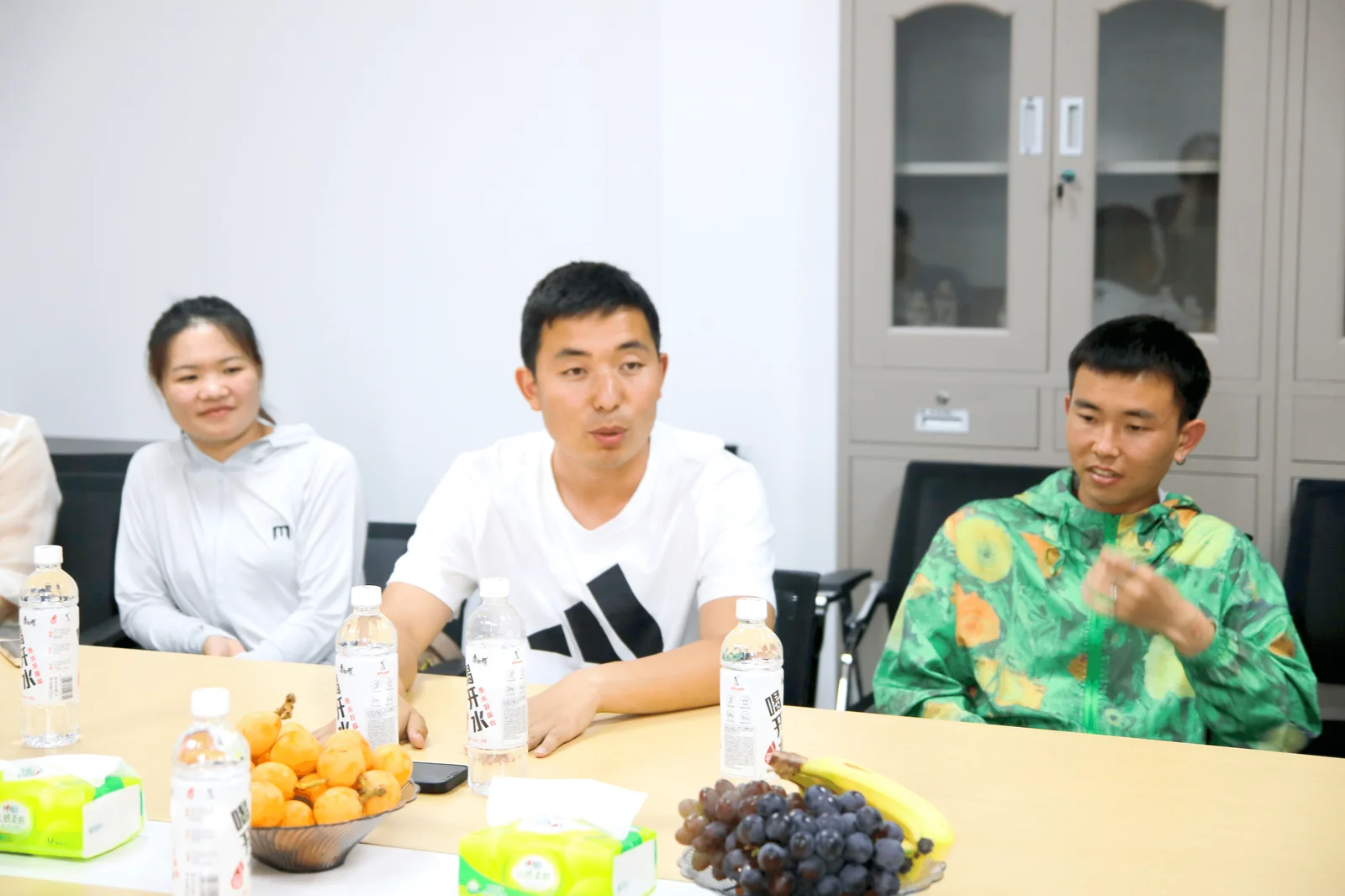 XiaoYouFaYan.max-1600x1600.format-webp_i